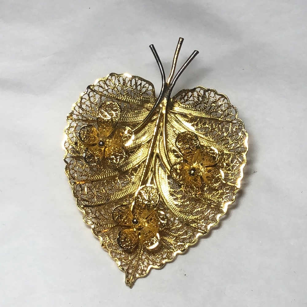 Bright Gold Filigree flower and Leaf brooch